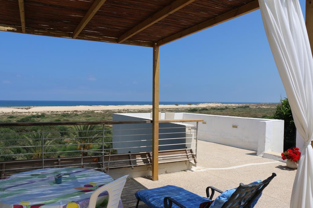 Beach Front House Caesarea Esterno foto