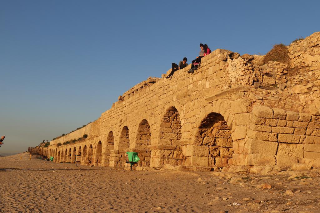 Beach Front House Caesarea Camera foto