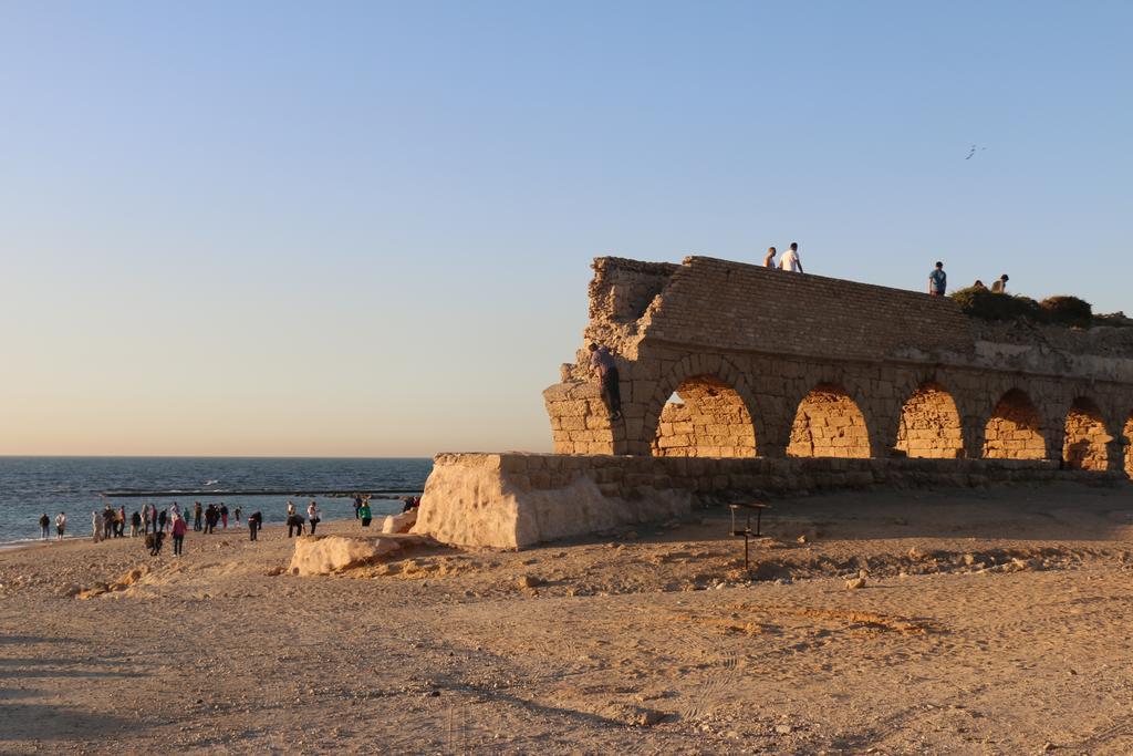 Beach Front House Caesarea Esterno foto