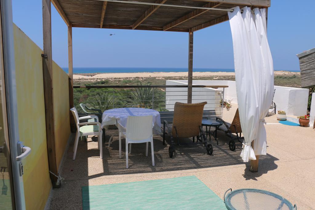 Beach Front House Caesarea Esterno foto